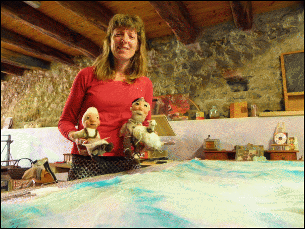 Sandra Cliville, Ataungo Ustatxo Goikoa baserrian duen lantegian./Aimar Maiz