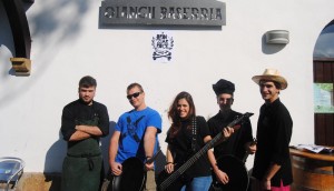 14680959_10209863177716739_597505083149663887_o 2