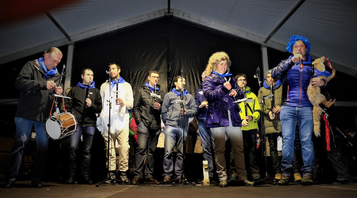 Birigarroa Txistulari Elkartekoek izan dute aurten pregoia irakurtzeko ardura // Argazkiak: Jon Esnaola