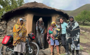 Lesotho, Afrikako mendietako erresuma bizikletaz - Goierriko Hitza : Goierriko Hitza